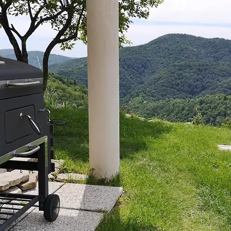 Vrhouc Διαμέρισμα *