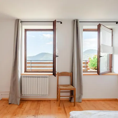 Vrhouc Apartment Tolmin