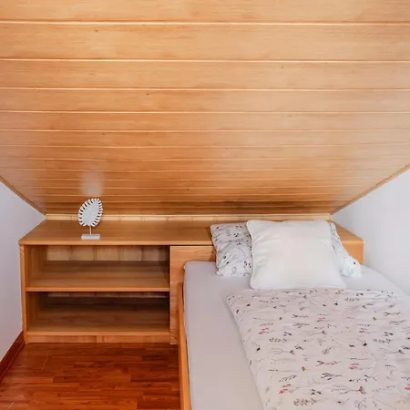 Apartment Vrhouc Tolmin