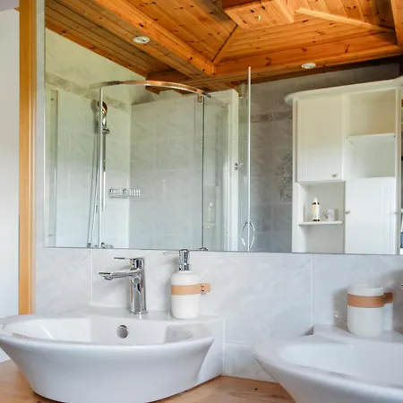 Vrhouc Apartment Tolmin