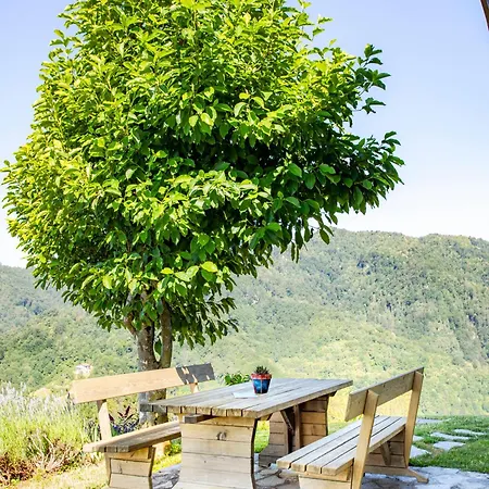Vrhouc * Tolmin