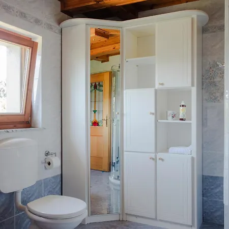 Vrhouc Apartment Tolmin